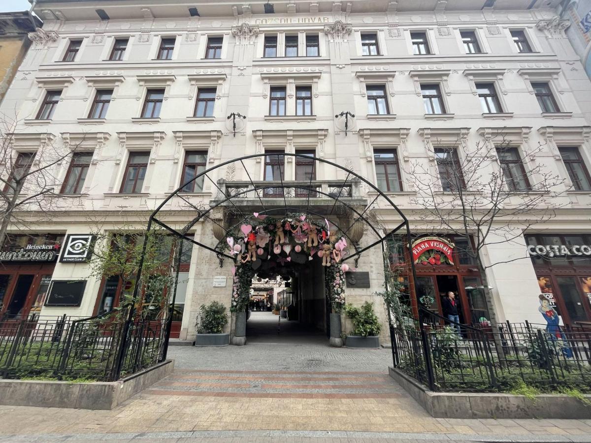 Luxurious Art Deco Apartment In The King Street Budapest Eksteriør billede